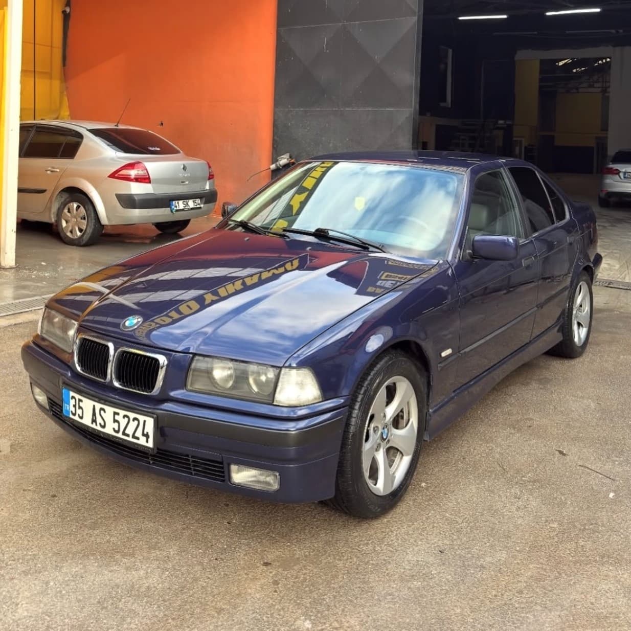 BMW E36 COUPE